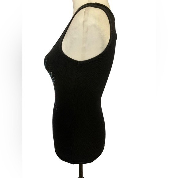 Black tank top with studded winged heart “tattoo”. Old Navy - Picture 4 of 5